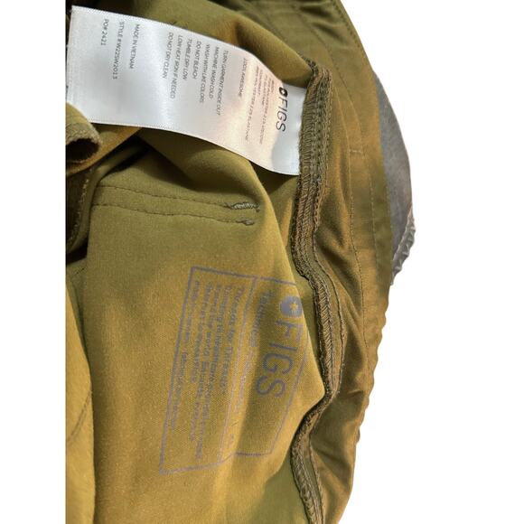 Figs Yola Skinny Scrub Pants Size XLarge Olive Green Technical Collection - Picture 5 of 5